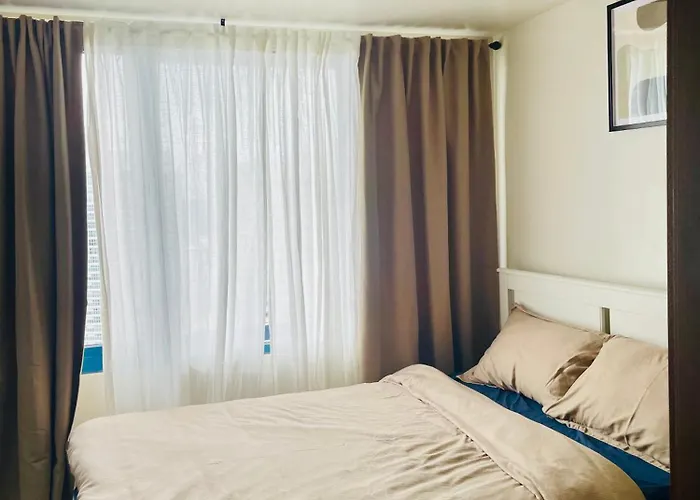 Apartment Fully-furnished 1-br Unit Manila