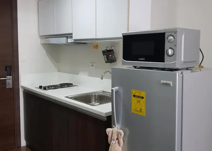 Fully-furnished 1-br Unit Apartment Manila