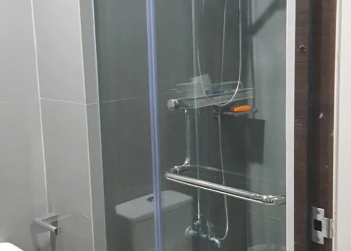Fully-furnished 1-br Unit Apartment
