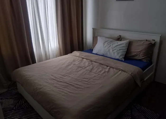 Fully-furnished 1-br Unit * Manila